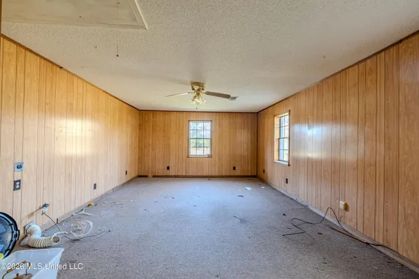 $200,000 | 238 County Road 275, Water Valley, MS 38965