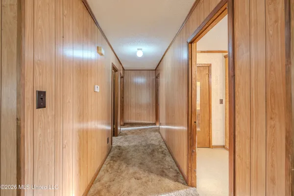 $200,000 | 238 County Road 275, Water Valley, MS 38965