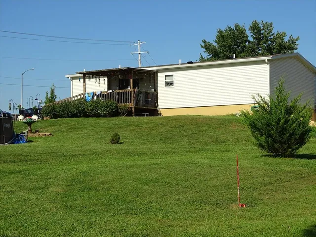 $450,000 | 15915 Eisenhower Road, Leavenworth, KS 66048