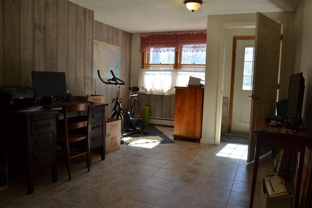 48 Woodhill Hooksett Road Bow, NH 03304 - Photo 29 of 39