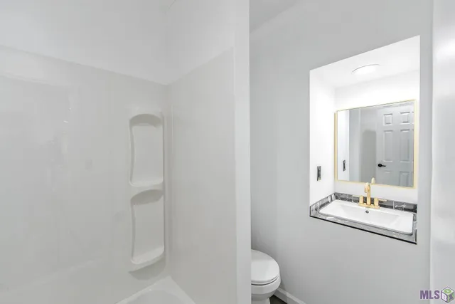 $216,500 | 113 Louise Lane, Houma, LA 70364