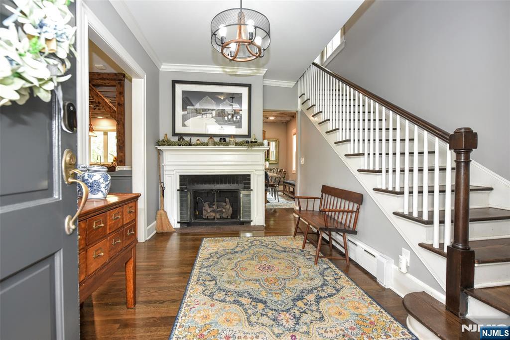 208 Lincoln Avenue Ridgewood, NJ 07450 - Photo 5 of 21