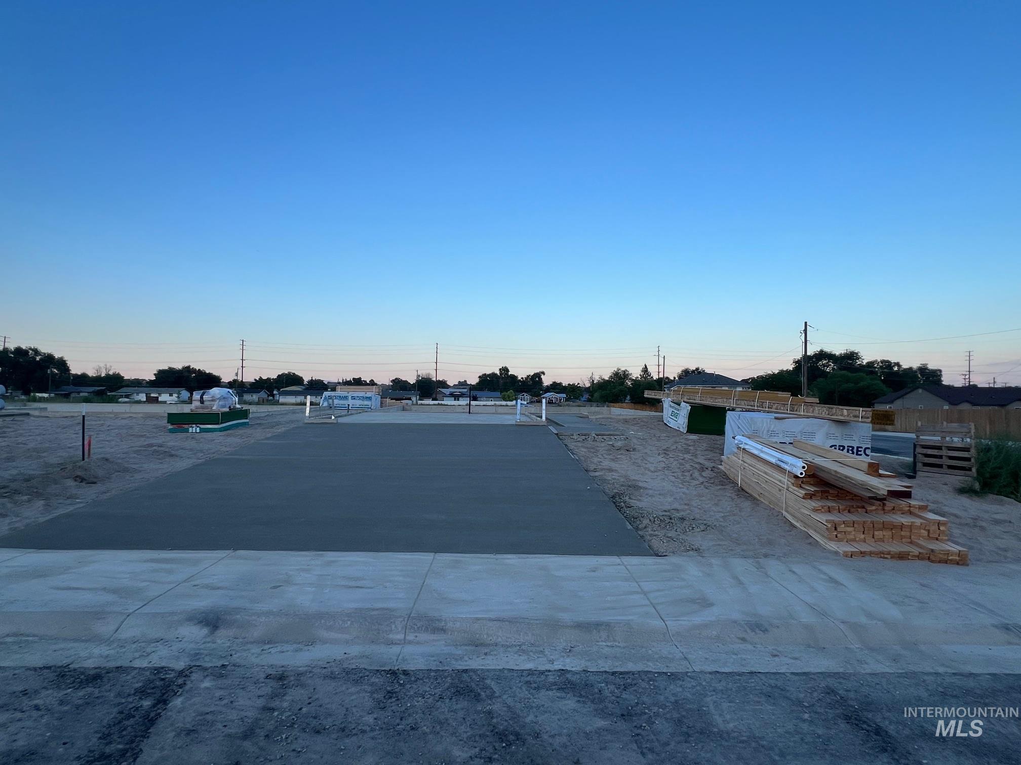 812 North 5th Street Nyssa, OR 97913 - Photo 21 of 22 View of street