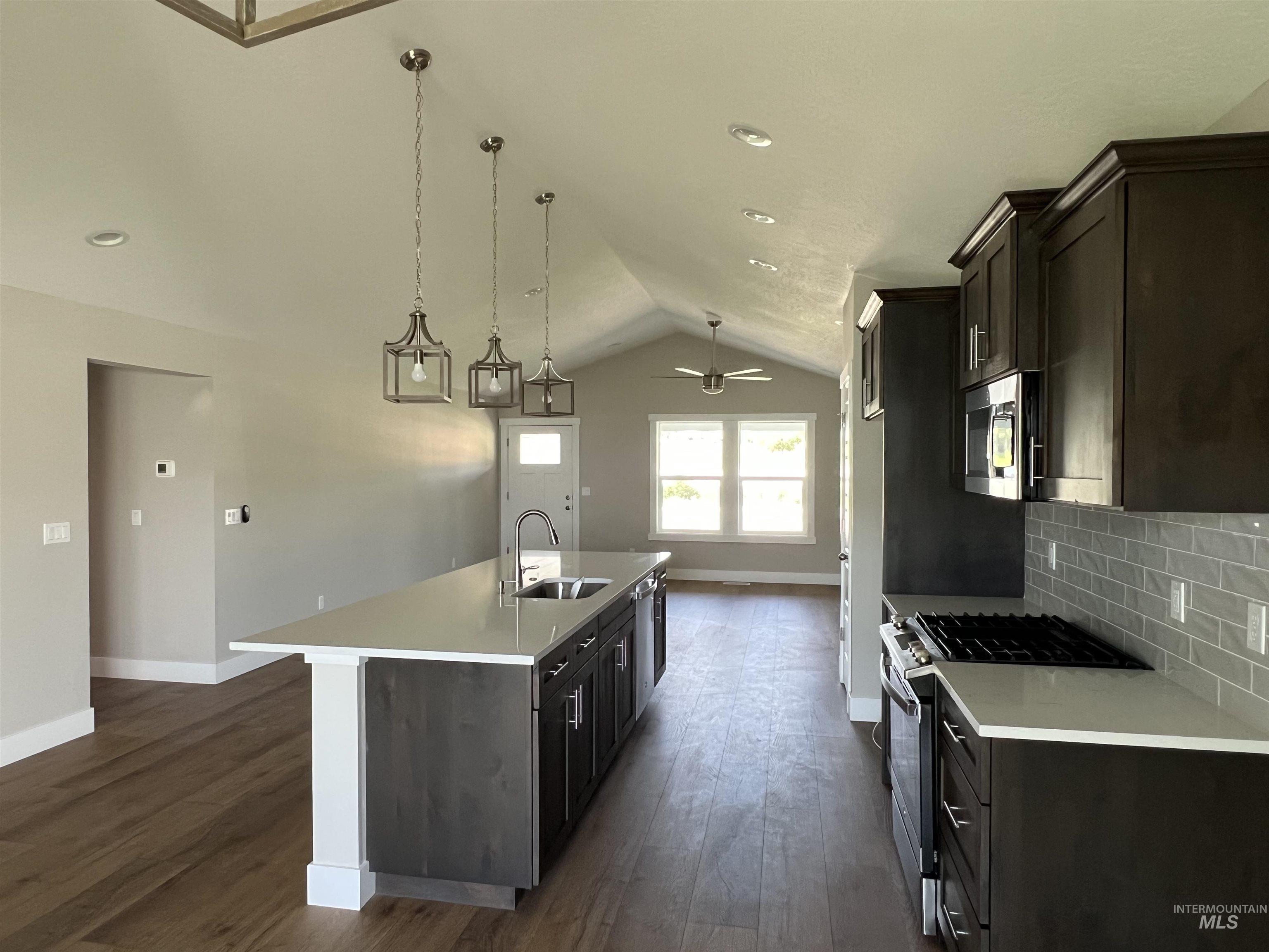 812 North 5th Street Nyssa, OR 97913 - Photo 3 of 22