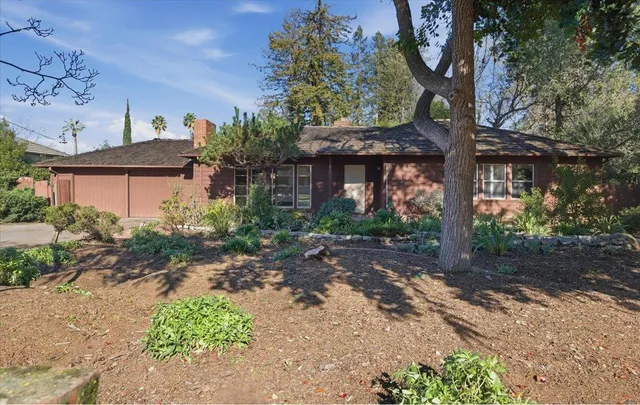 $4,995,000 | 643 Jay Street, Los Altos, CA 94022