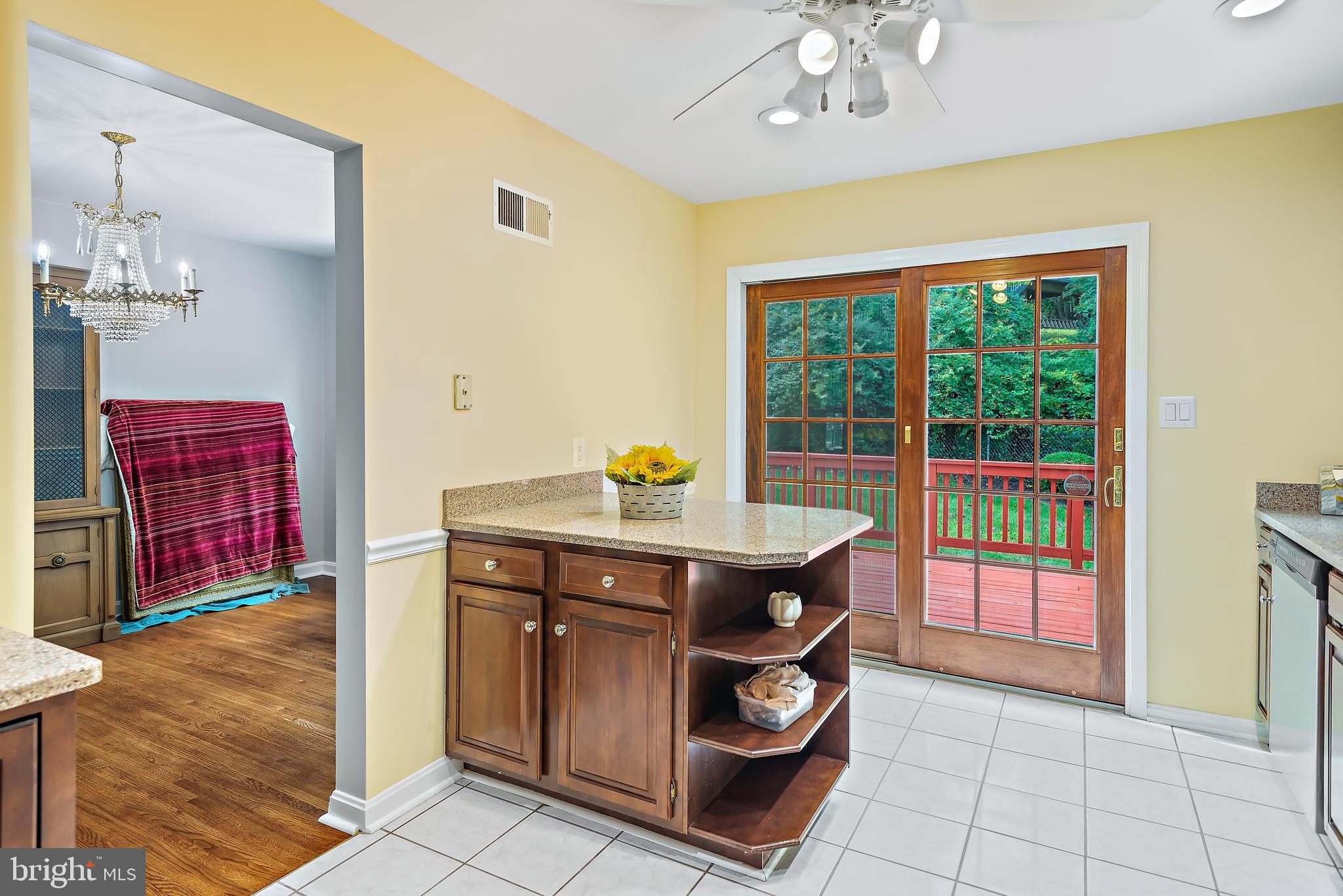 604 Kenbrook Drive Silver Spring, MD 20902 - Photo 9 of 63