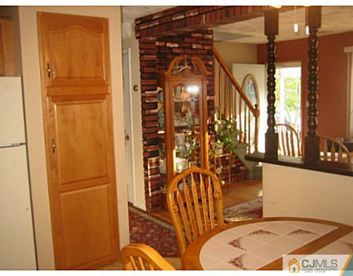 26 Dover Road Colonia, NJ 07067 - Photo 7 of 13