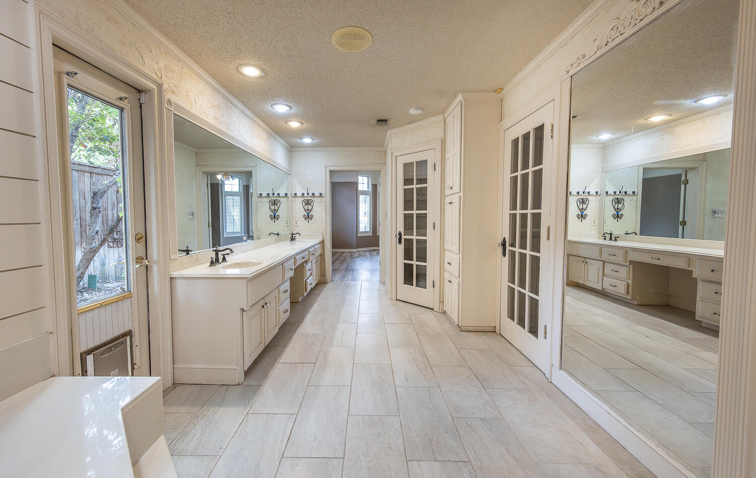 6711 3rd Street Lubbock, TX 79416 - Photo 13 of 29 2L9A5464