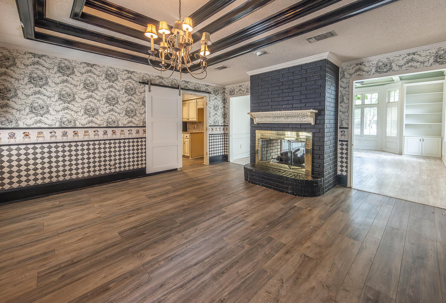 6711 3rd Street Lubbock, TX 79416 - Photo 9 of 29 2L9A5367