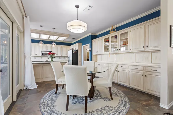 $1,350,000 | 18248 Lakeside Drive, Flint, TX 75762