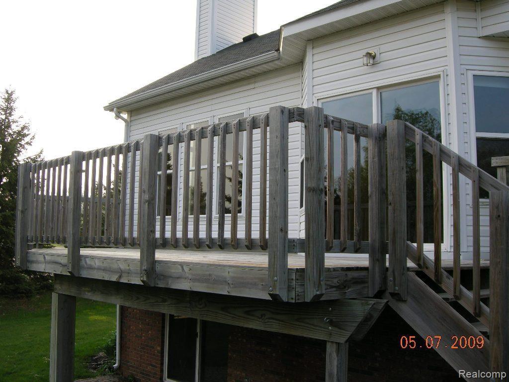 5435 Clarkston Road Clarkston, MI 48348 - Photo 2 of 22 DSCN0453