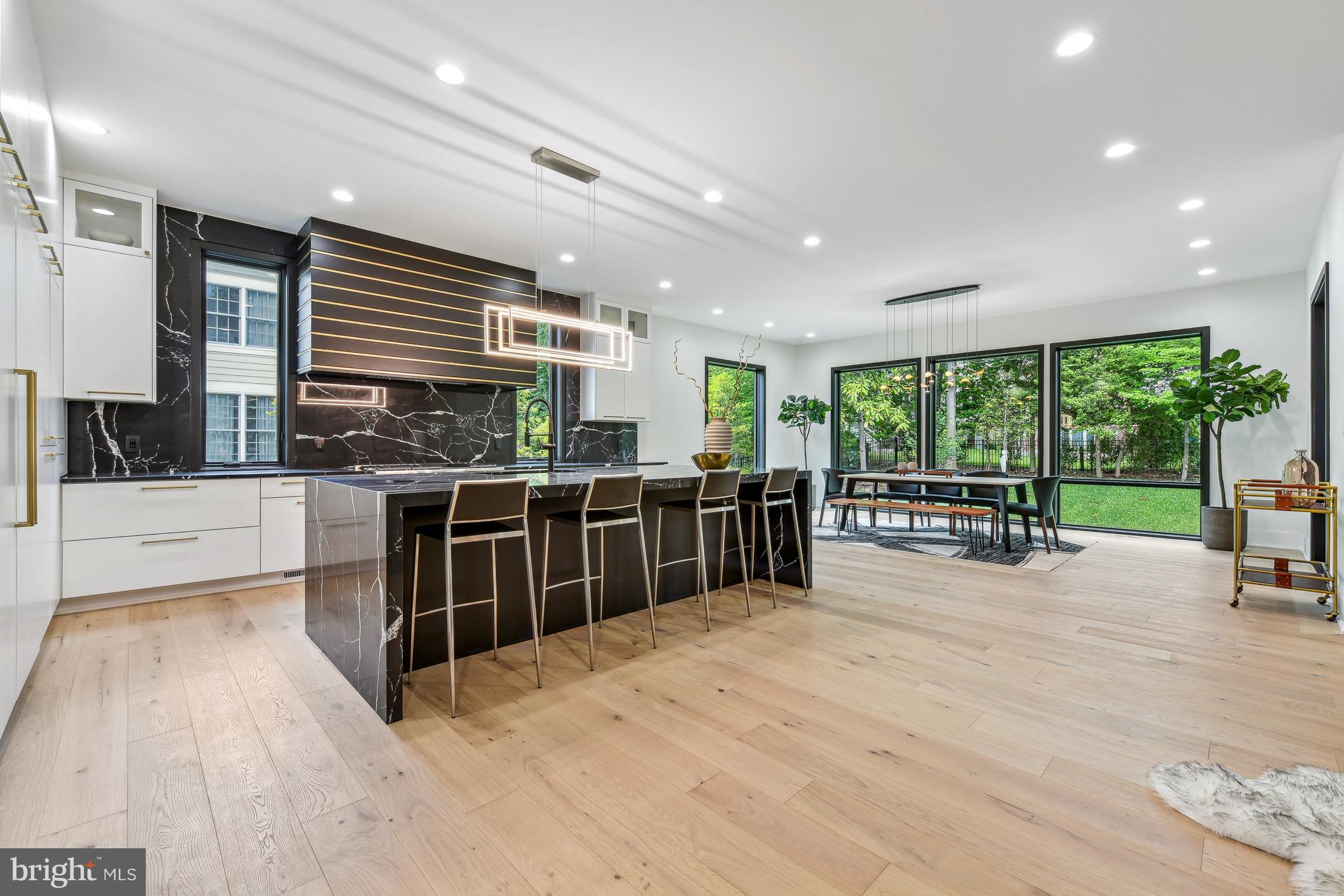 7102 Capitol View Drive McLean, VA 22101 - Photo 14 of 40