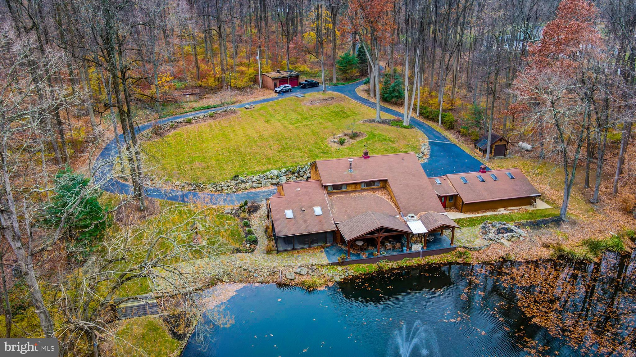 220 Isabella Road Elverson, PA 19520 - Photo 3 of 66 Gallery Image 3