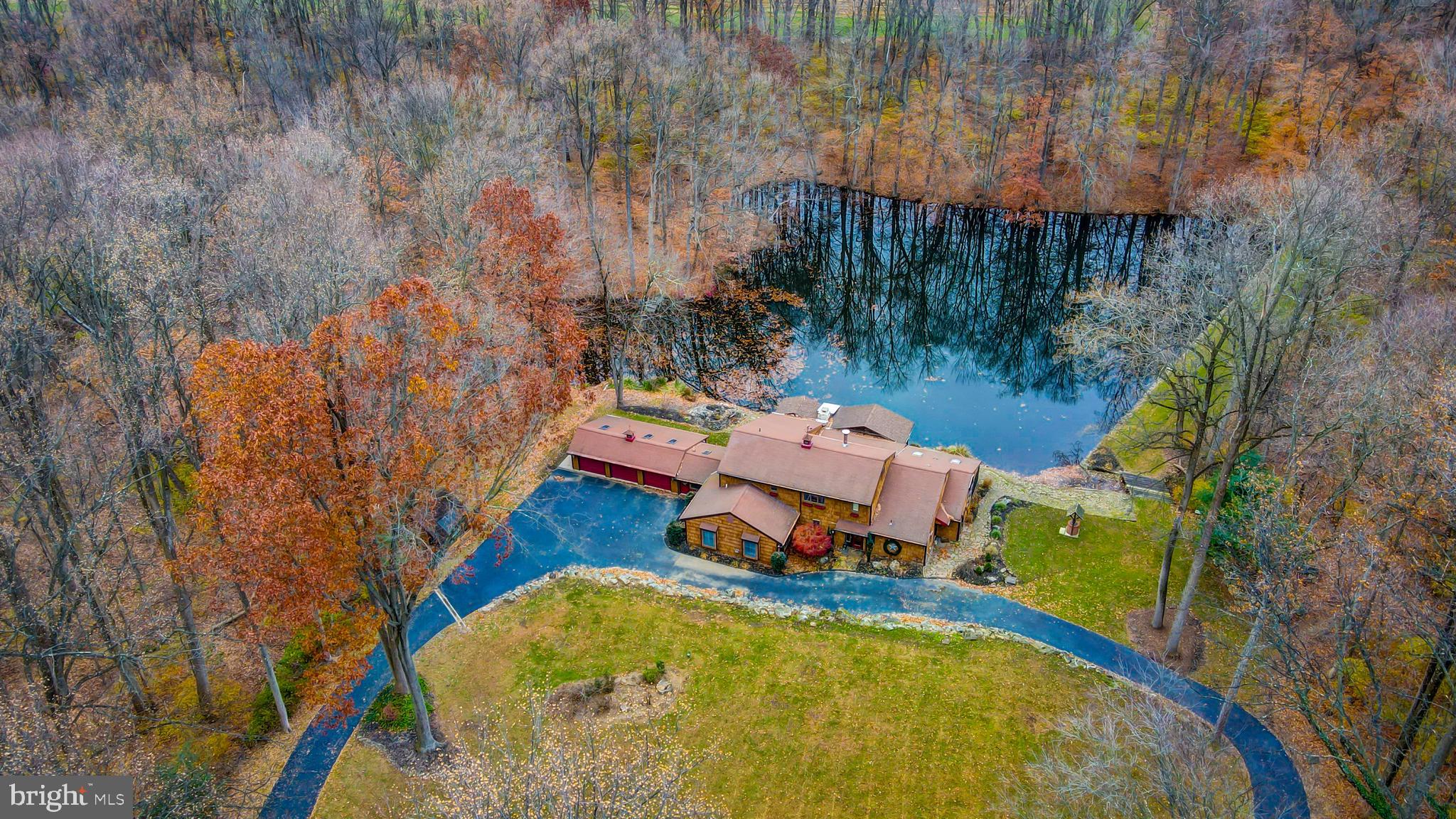 220 Isabella Road Elverson, PA 19520 - Photo 4 of 66 Gallery Image 4