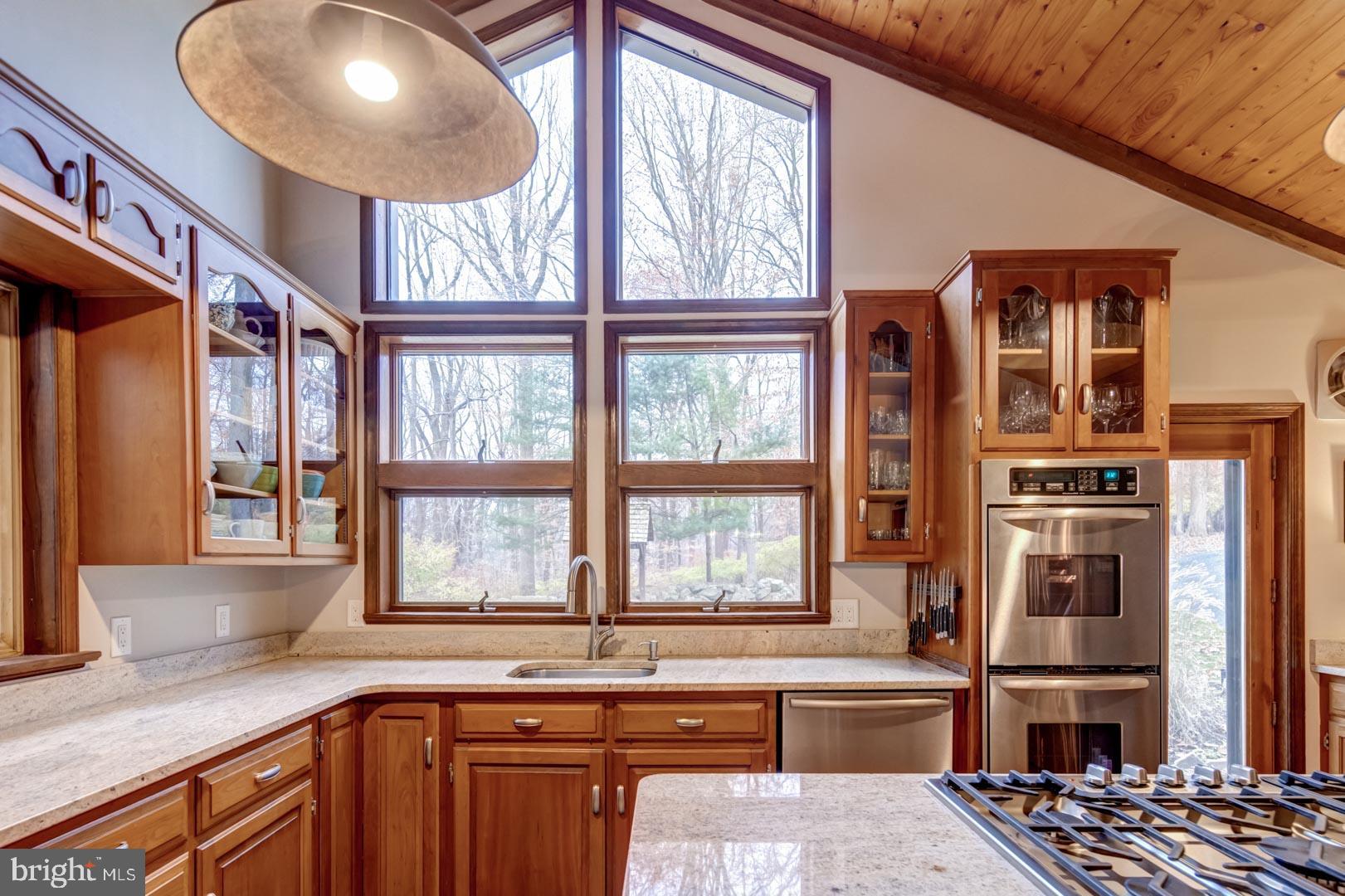 220 Isabella Road Elverson, PA 19520 - Photo 36 of 66 Kitchen