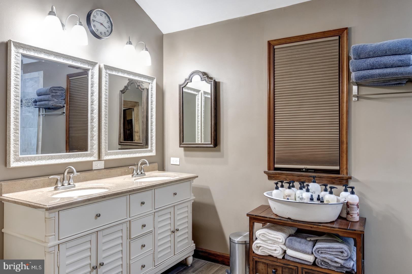 220 Isabella Road Elverson, PA 19520 - Photo 49 of 66 Master Bath