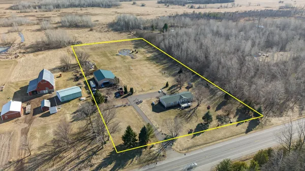$385,000 | 11574 Highway 70, Pine City, MN 55063