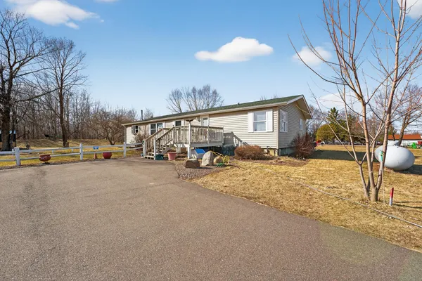 $385,000 | 11574 Highway 70, Pine City, MN 55063