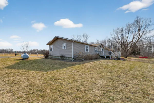 $385,000 | 11574 Highway 70, Pine City, MN 55063