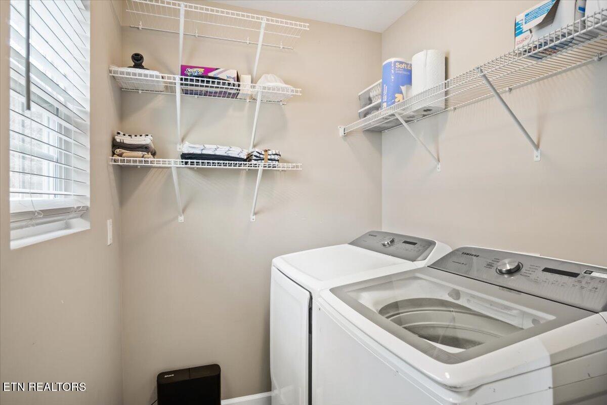 8401 Reality Lane Corryton, TN 37721 - Photo 25 of 41 29-Laundry