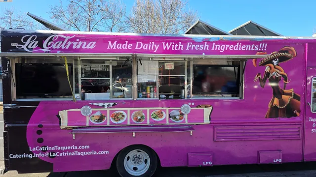 $399,000 | 1 Lakeside Drive, Unit 1006, Oakland, CA 94612