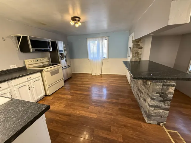 $174,900 | 238 Locust Avenue, Owatonna, MN 55060