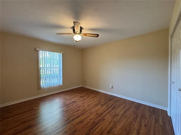 $395,000 | 1709 Sakura Drive, Valrico, FL 33596