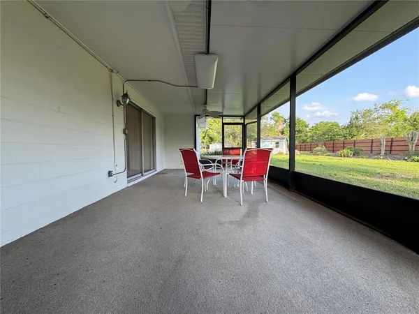 $395,000 | 1709 Sakura Drive, Valrico, FL 33596