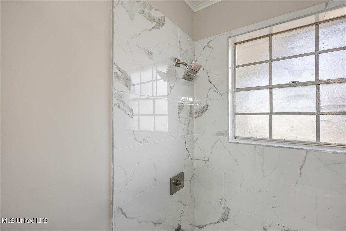 307 East 18th Street Yazoo City, MS 39194 - Photo 20 of 25 26-3HTP8880