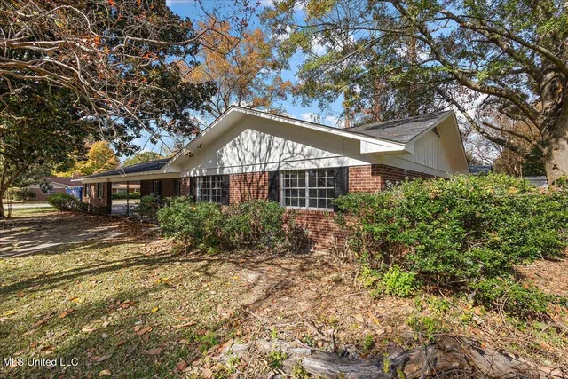 $180,000 | 307 East 18th Street, Yazoo City, MS 39194