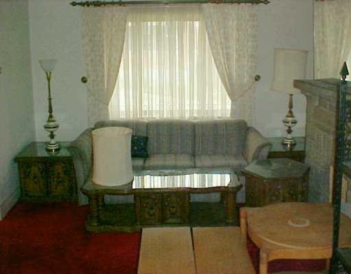 101 Rustic Avenue Pittsburgh, PA 15210 - Photo 4 of 8 Living Room.