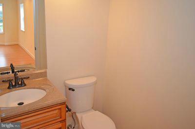 4107 Keswick Road Alexandria, VA 22309 - Photo 10 of 18 Bath