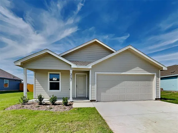 $1,850 | 3707 Longleaf Drive, Sherman, TX 75092