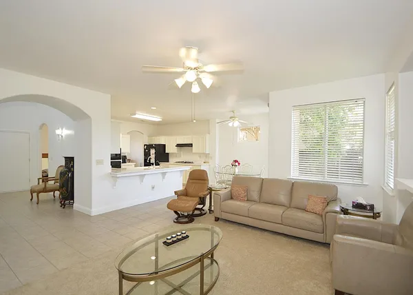 $609,997 | 1756 North Holly Avenue, Clovis, CA 93619