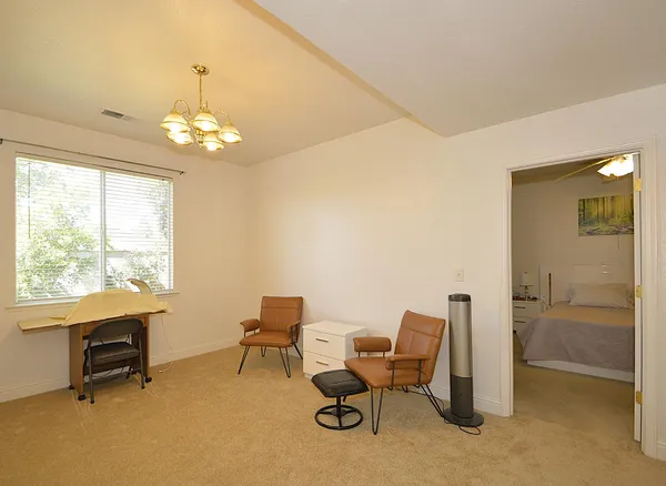 $609,997 | 1756 North Holly Avenue, Clovis, CA 93619