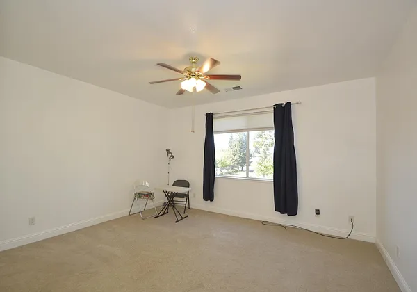 $609,997 | 1756 North Holly Avenue, Clovis, CA 93619