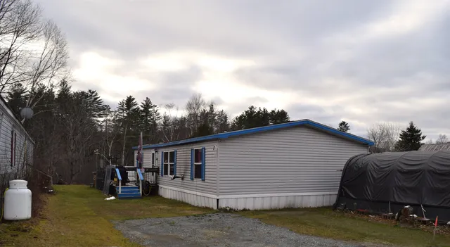 $85,000 | 8 Sunset Court, Northumberland, NH 03582