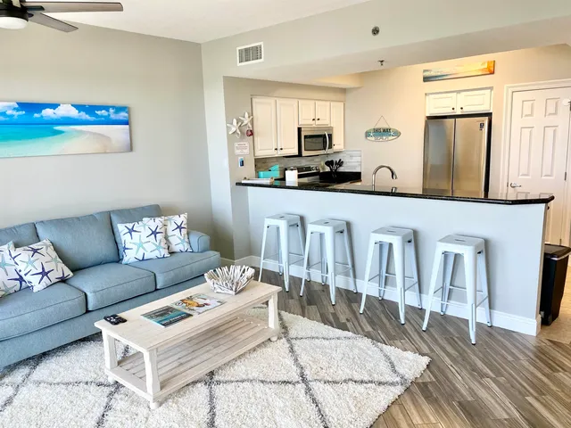 $439,000 | 122 Seascape Drive, Unit 1406, Destin, FL 32550