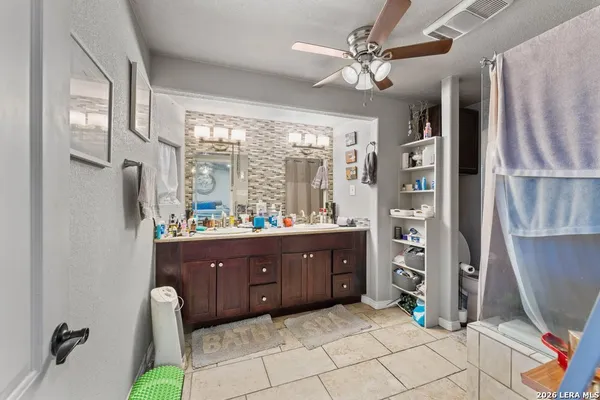$225,000 | 145 Lost Forest Street, Live Oak, TX 78233