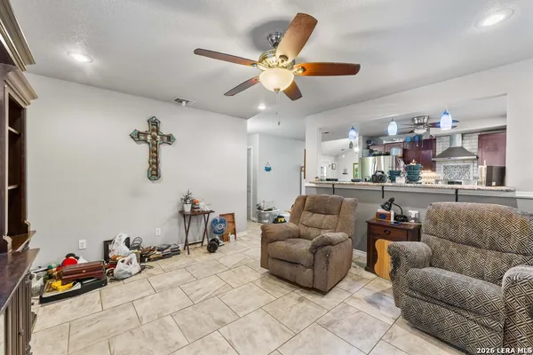 $225,000 | 145 Lost Forest Street, Live Oak, TX 78233