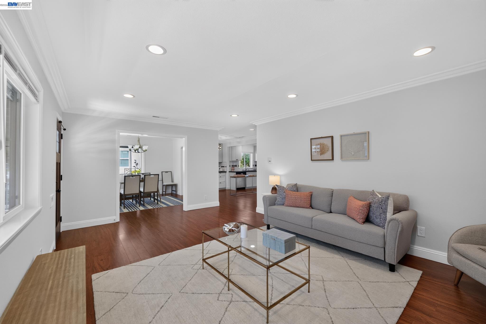20556 Forest Avenue Castro Valley, CA 94546 - Photo 8 of 28