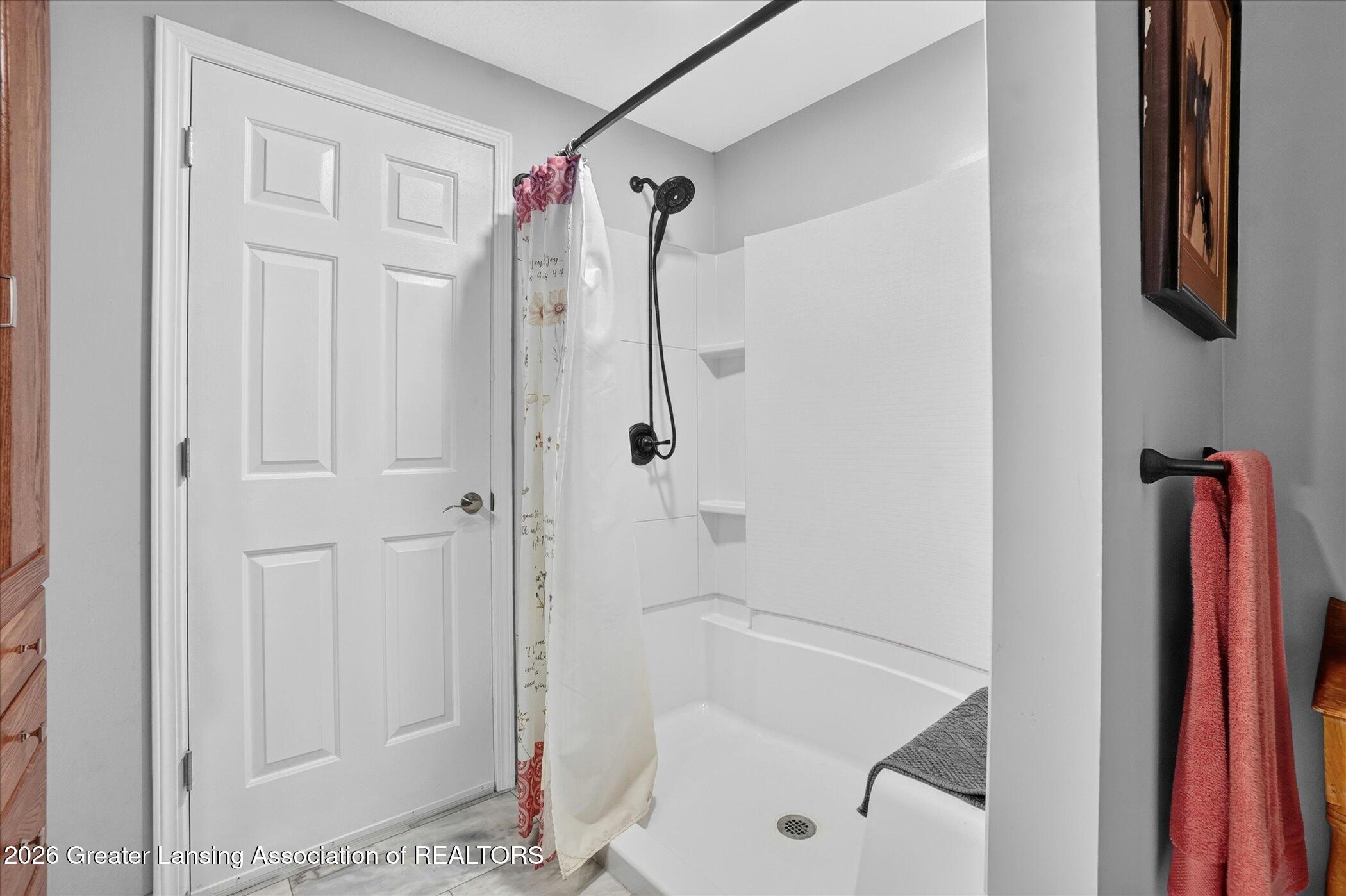 325 Priest Road Owosso, MI 48867 - Photo 42 of 86