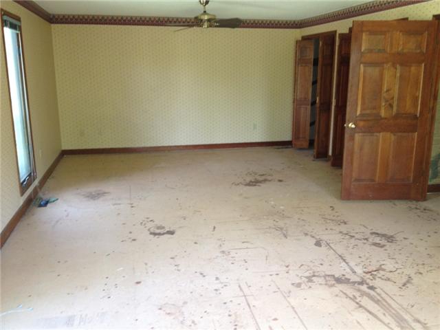651 Big Spring Hollow Road Pulaski, TN 38478 - Photo 7 of 10 a view of a room with closet