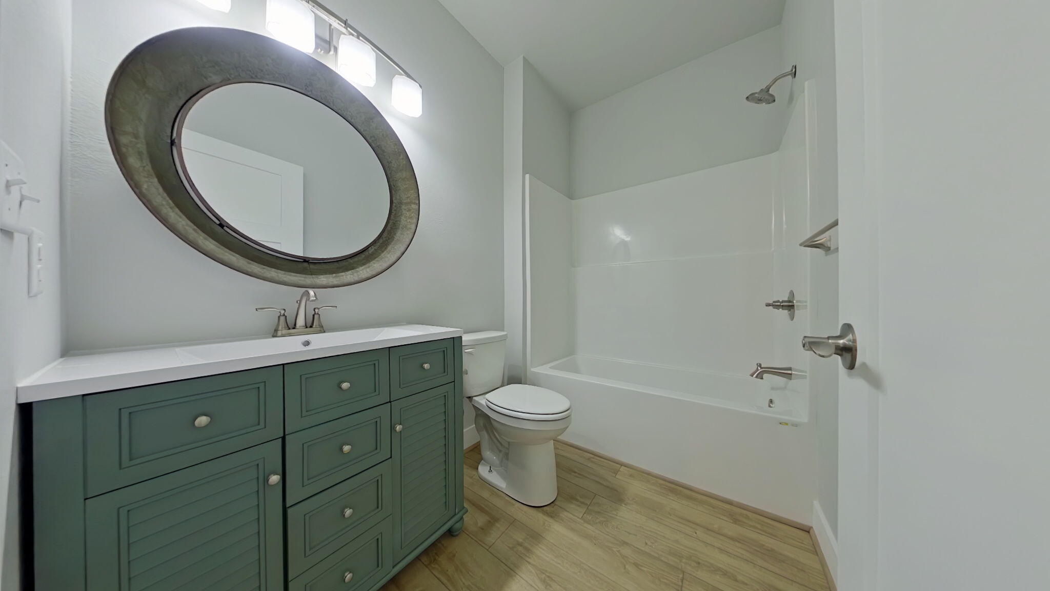 2720 Jewel Road Navarre, FL 32566 - Photo 18 of 27 29-web-or-mls-17 Bathroom-2