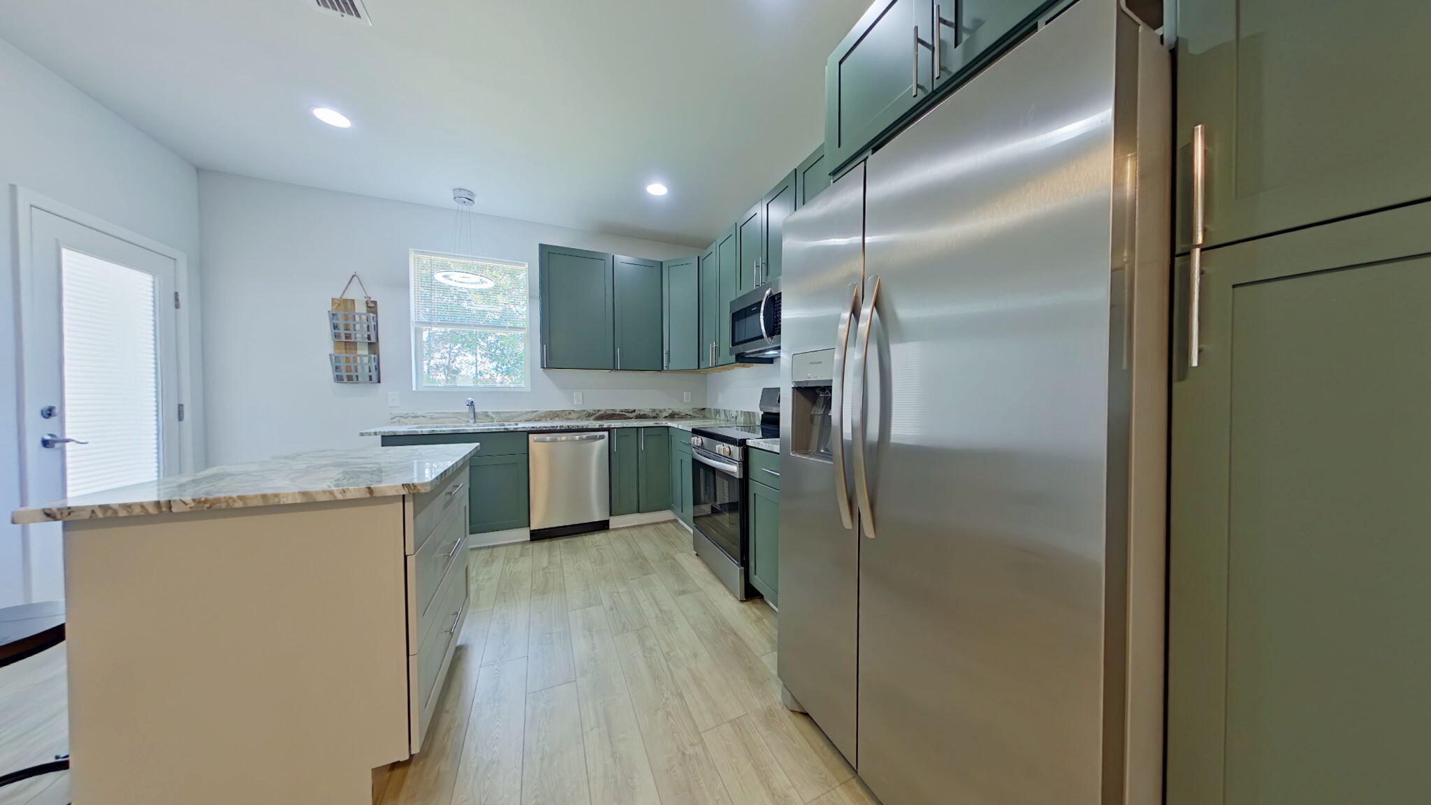 2720 Jewel Road Navarre, FL 32566 - Photo 7 of 27 17-web-or-mls-8 Kitchen-4