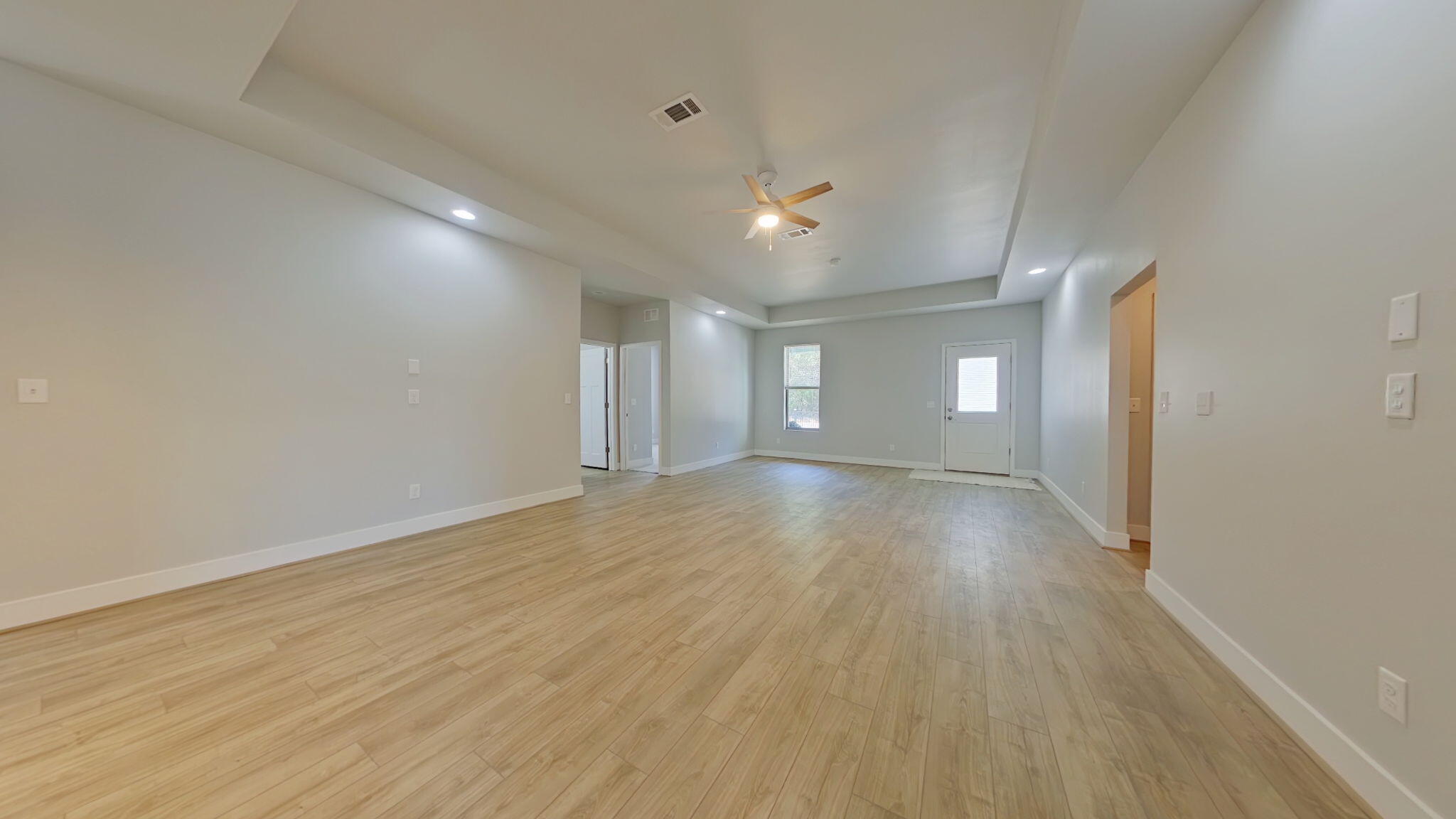 2720 Jewel Road Navarre, FL 32566 - Photo 9 of 27 8-web-or-mls-3 Living Room-4