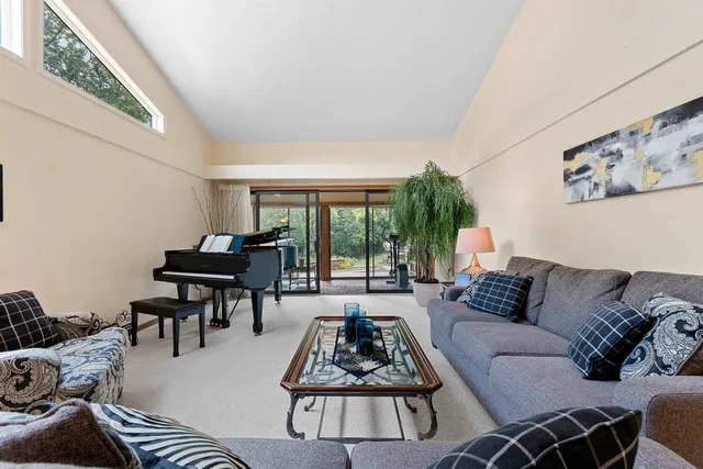 $369,900 | 2661 Northern Road, Unit I, Appleton, WI 54914