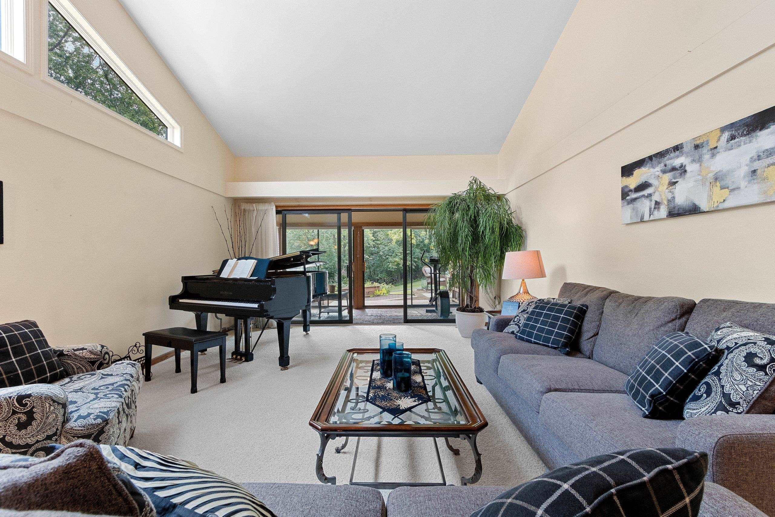 2661 Northern Road, Unit I Appleton, WI 54914 - Photo 11 of 83