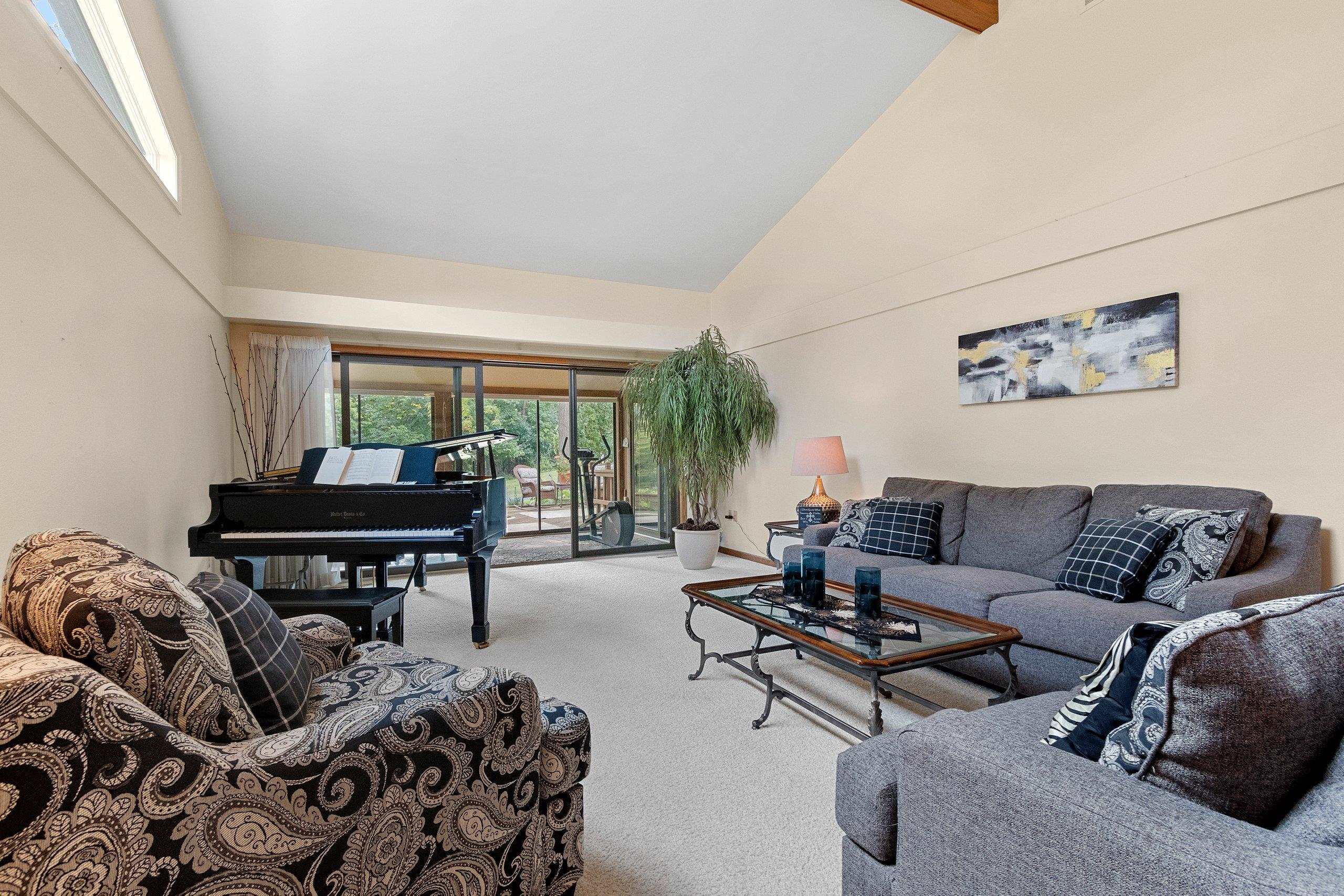 2661 Northern Road, Unit I Appleton, WI 54914 - Photo 12 of 83