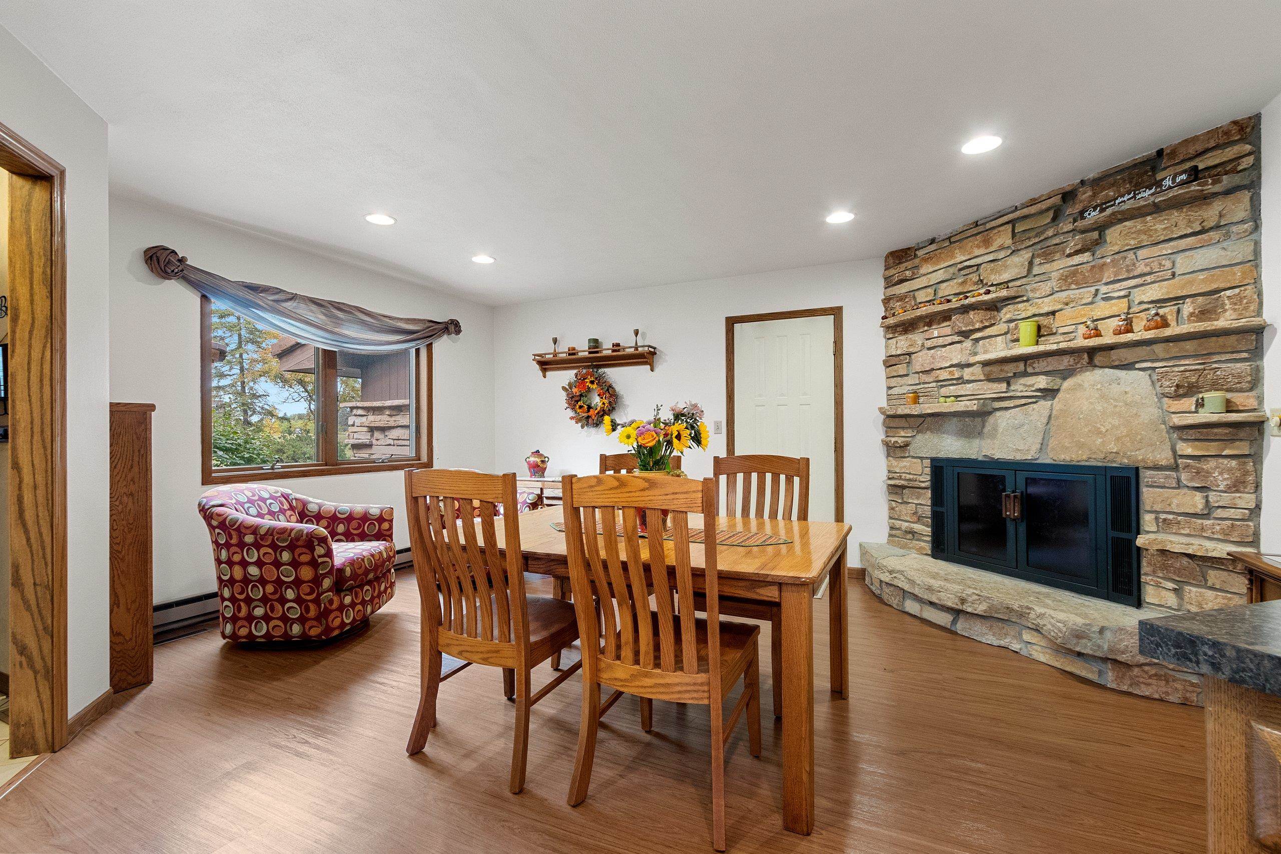 2661 Northern Road, Unit I Appleton, WI 54914 - Photo 18 of 83